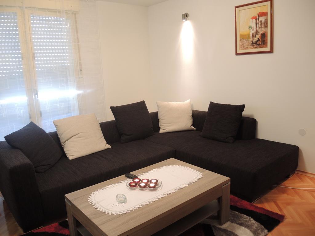 Apartment In Centre For 7 Split Habitación foto