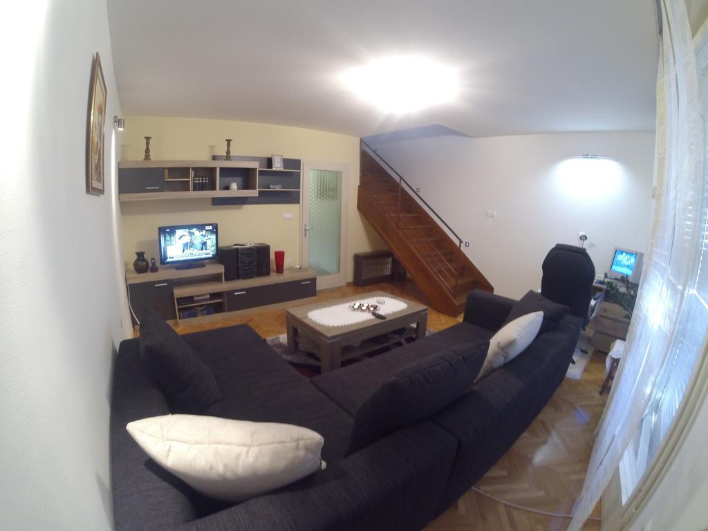 Apartment In Centre For 7 Split Habitación foto