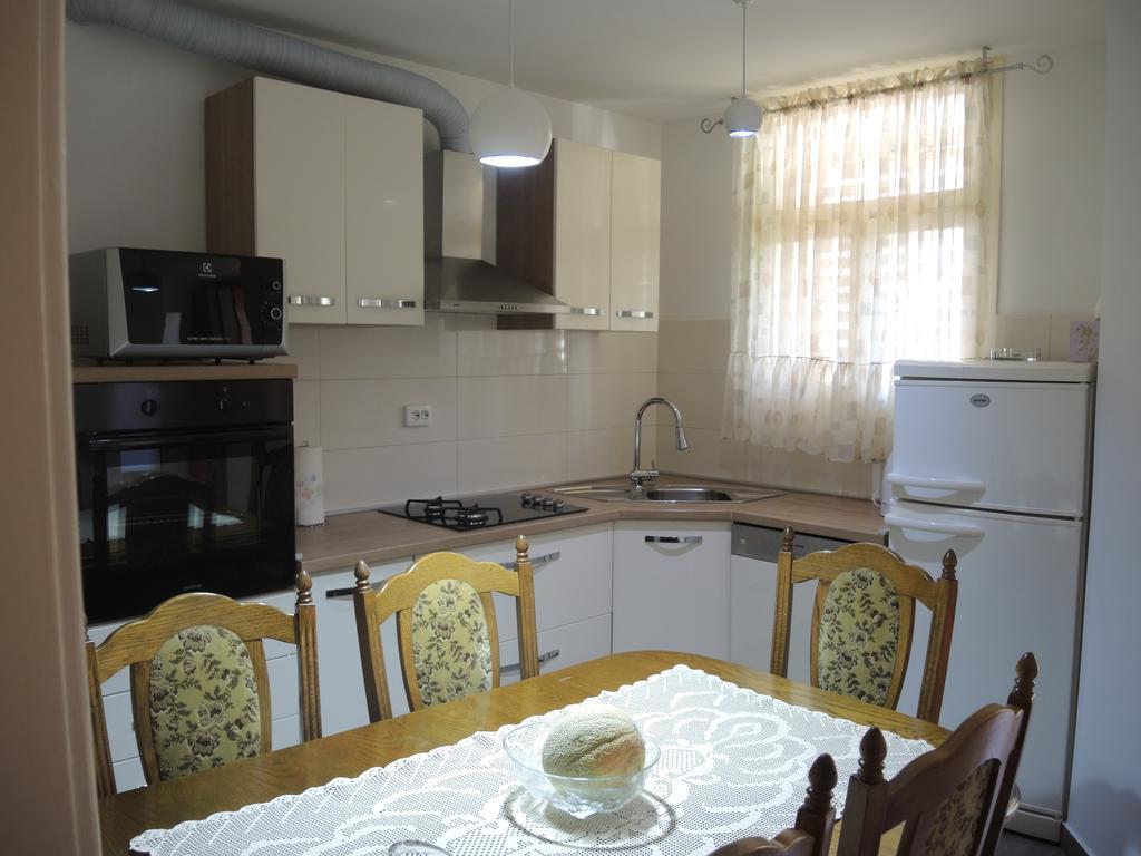 Apartment In Centre For 7 Split Habitación foto