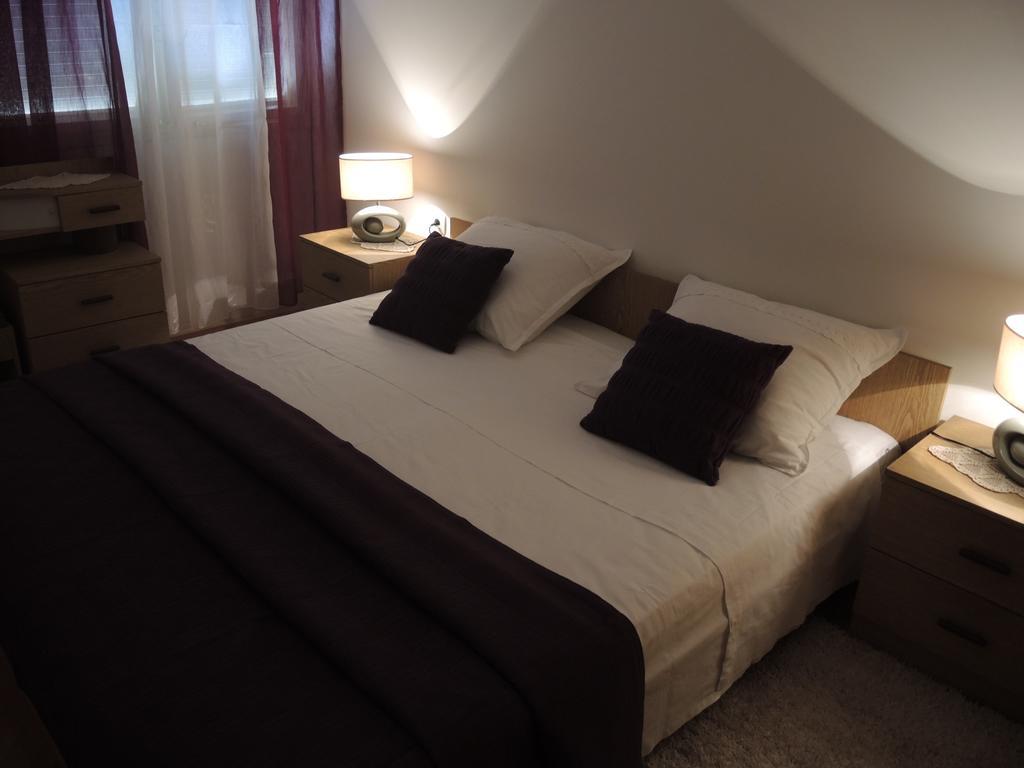 Apartment In Centre For 7 Split Habitación foto